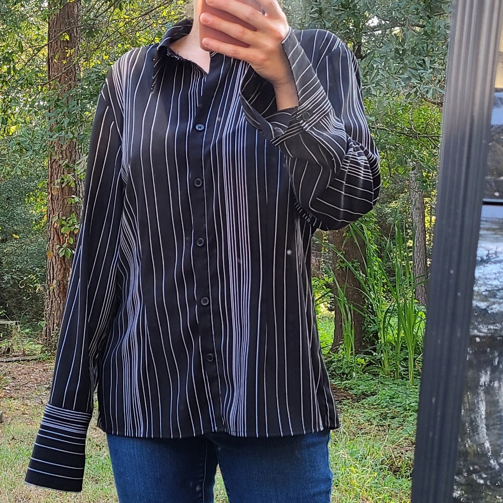Worthington Black/White Striped Button up Shirt